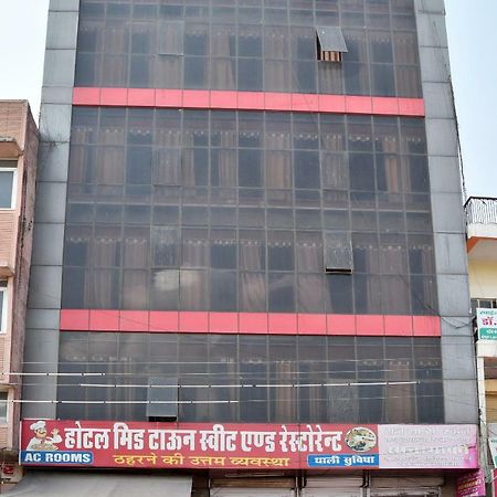Hotel Midtown & Restaurant Jhunjhunu エクステリア 写真